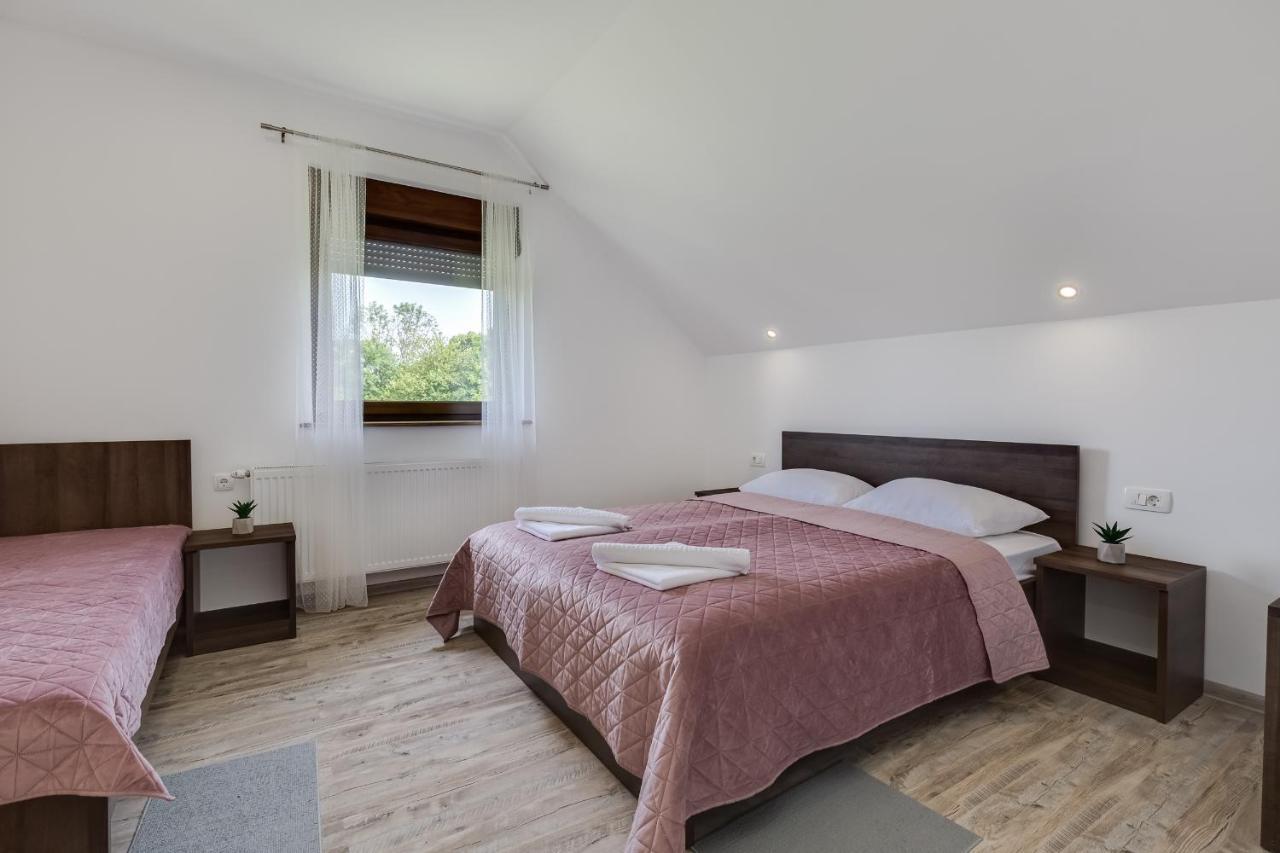 Deluxe Apartment With Jacuzzi - Patar Rakovica Exterior photo
